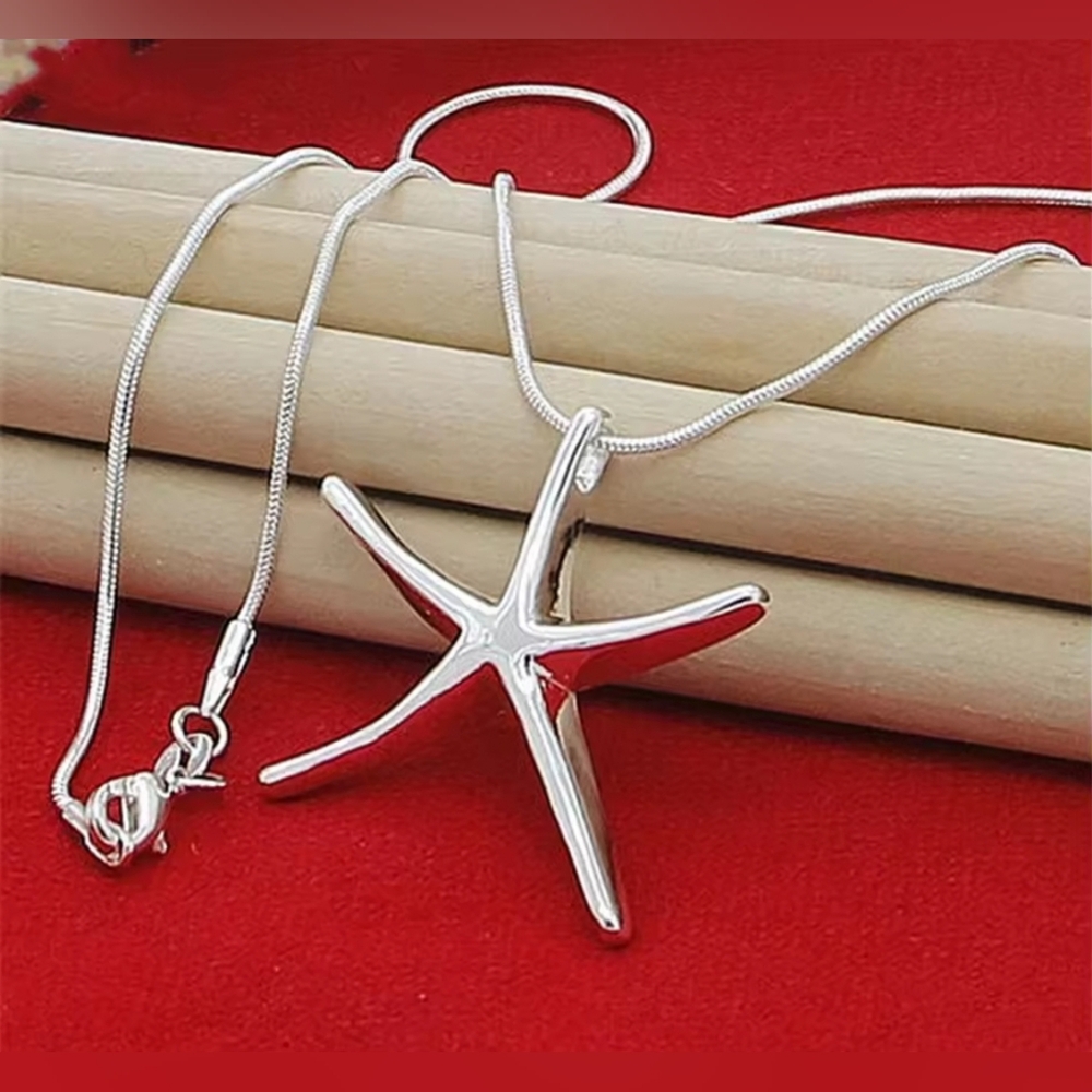 Sterling Silver Starfish Pendant Necklace With Snake Chain. - Picture 3 of 4